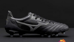 中帮实战足球鞋哪款好？全方位解析助你挑到心仪之选