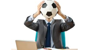 成年人还能学好足球吗？突破年龄界限，开启足球逐梦之旅