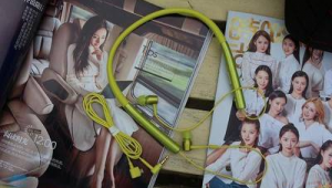 女生踢足球是否要戴耳塞，这些要点你得知道