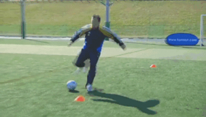 练足球基础从哪步开始?关键要点大揭秘