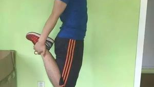 膝盖超伸会对踢足球产生影响吗?深度剖析其中关联