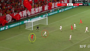 足球只能射门进球吗？探索足球赛场那些别样的精彩瞬间