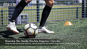 足球接球时能否踩球?这一技巧的运用与规则解析