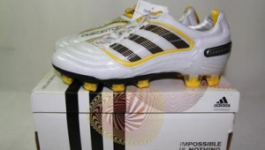 adidas哪双足球鞋好？全方位解析助你挑选心仪战靴