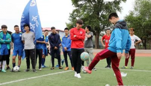 30多岁还能学花式足球吗？开启别样足球梦想之旅