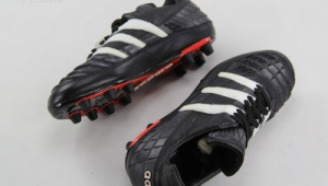 哪款鞋垫堪称专业足球鞋底之选，你知道吗？