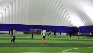 新泰有室内足球场吗