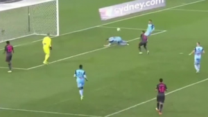 足球输赢真的公平吗?赛场背后的规则与变数引深思