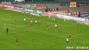 头顶足球能否进球?规则探讨与相关情况解析