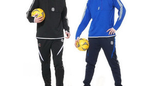 揭秘球星钟爱的足球训练裤款式，你知道他们都穿哪款吗？