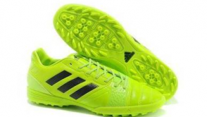 广元万达哪里买足球鞋便宜，这里有你想知道的答案