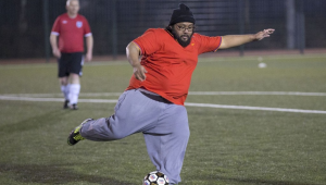 胖子可以套足球长袋吗