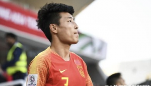 郑智获中国足球先生年份揭秘