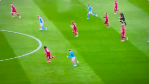 足球带球推进算越位吗