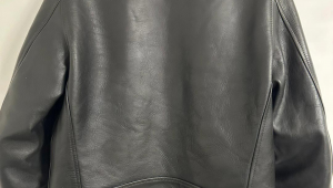 足球能用马皮做吗?探究足球材质背后的真相与考量