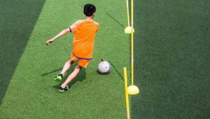 踢足球能否成为预防近视的有效良方?