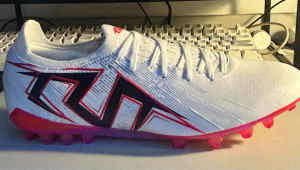 五六百预算实战足球鞋怎么选？这些款式值得考虑