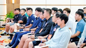 网上看足球营钱是否违法