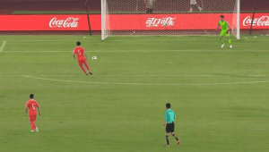 足球互传转场犯规吗