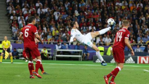 踢足球有踢死的吗 6：探讨足球运动中的极端意外与安全考量