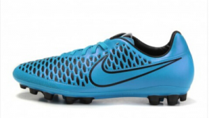 mg足球鞋性价比最高吗?全方位剖析助你找到答案