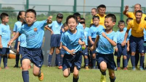 8岁小孩能否参与足球选拔?相关情况引关注