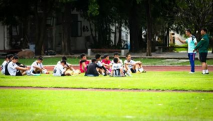 初中女生可以练足球吗？开启活力绿茵逐梦之旅