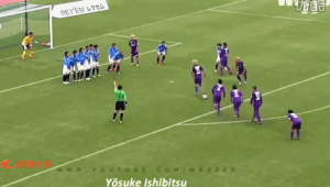 足球禁区内间接任意球：具体放置位置及相关规则解读