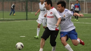 足球提倡身体对抗吗为什么