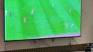 从哪看足球赛直播啊？这些热门平台不容错过