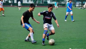 大学足球课程难吗？探究其难易程度与学习挑战