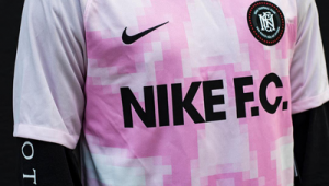 足球服花纹有要求吗？这些因素影响着它的设计与规范