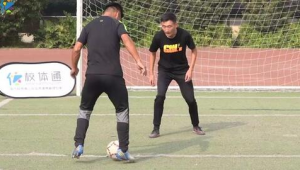 足球运球技巧的四大类型