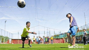 踢足球已成运动，还需额外运动吗？