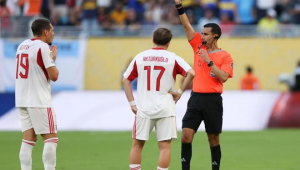 足球红黄牌是否要罚款？规则解读与背后影响揭秘