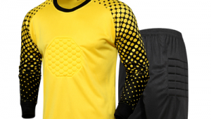 卡尔美足球包能放足球进去吗