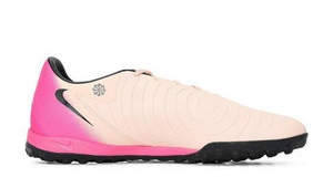 nike足球鞋哪批发