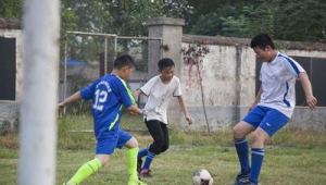 踢足球的同时能否弹钢琴？探寻运动与艺术技能兼顾的可能性