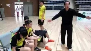 足球能否替代篮球进行练习？解析两者训练差异与可行性