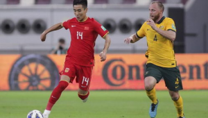 足球可以放到水里吗？探究足球与水的奇妙关联