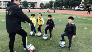 这些足球俱乐部你都认识吗