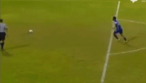 足球罚球时能否施展假动作，背后规则与技巧你了解多少？