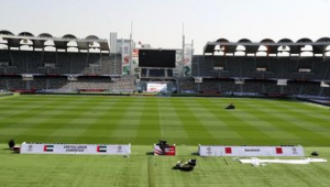 今晚足球哪场最激烈比赛，悬念待揭晓谁能脱颖而出？