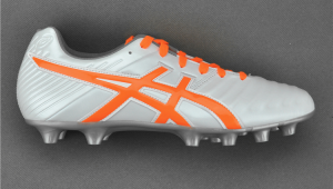 AG足球适合脚宽吗？深入探讨AG足球对脚宽人群的适配性