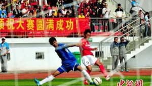 大学足球队要求高吗？全方位解析其背后的标准与挑战