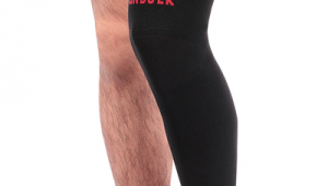 超薄足球护膝对女生有用吗？全方位解析其实际功效