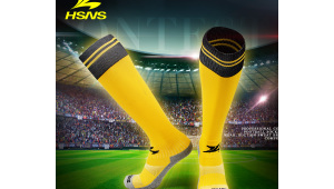 足球守门员是否要穿足球袜?背后竟有这些讲究!