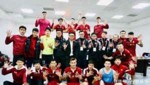 足球俱乐部：究竟是不是职业队？