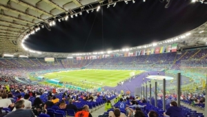 今年欧洲足球赛场:难道真的没有观众?