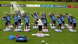 足球球员是否需要练瑜伽?解析瑜伽对球员的利弊与影响